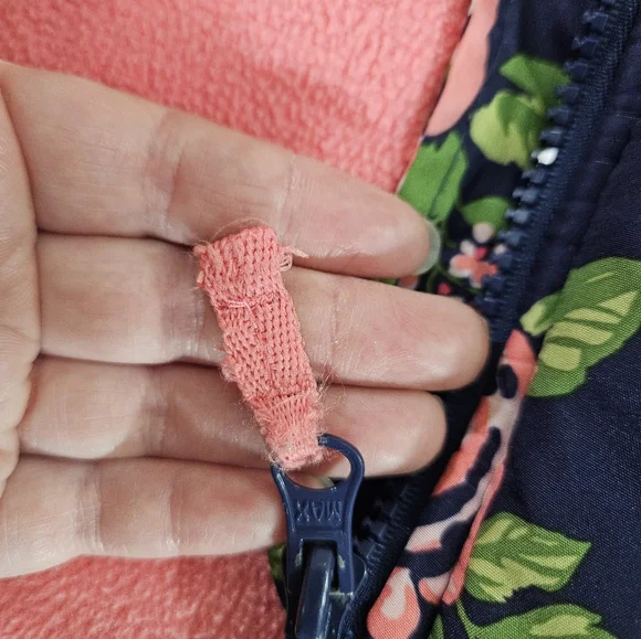 Carter's Blue And Pink Floral Puffer Jacket Girls Size Large 6X - Picture 11 of 13